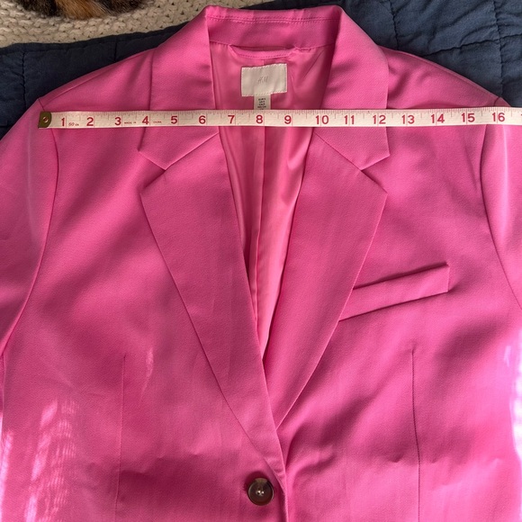 New H&M blazer - Picture 8 of 11